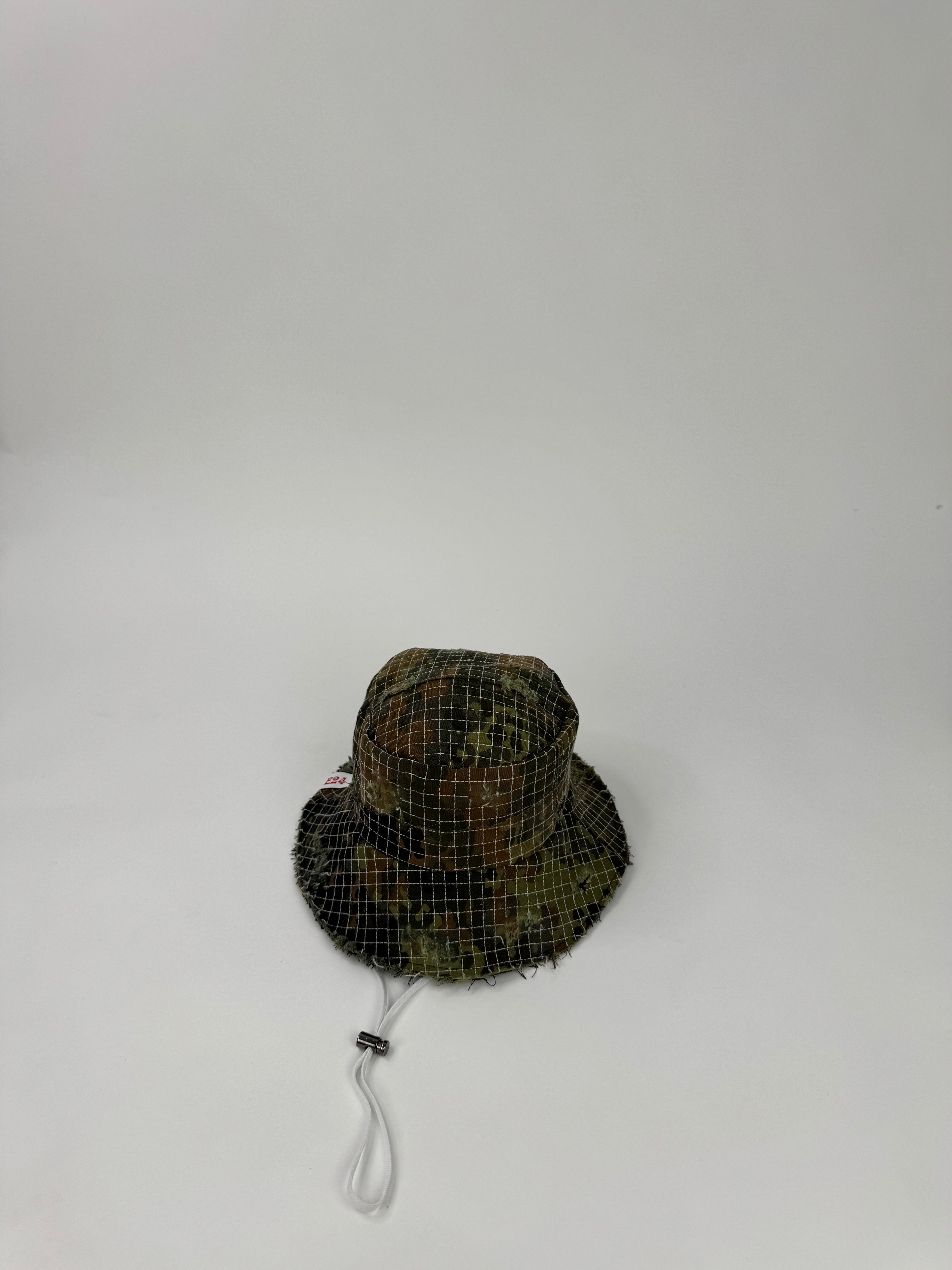 CAMO BUCKET